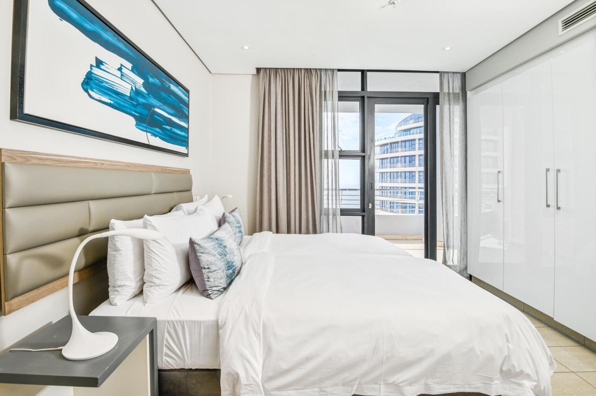 The Capital Pearls Hotel Durban Kültér fotó A bedroom at the hotel