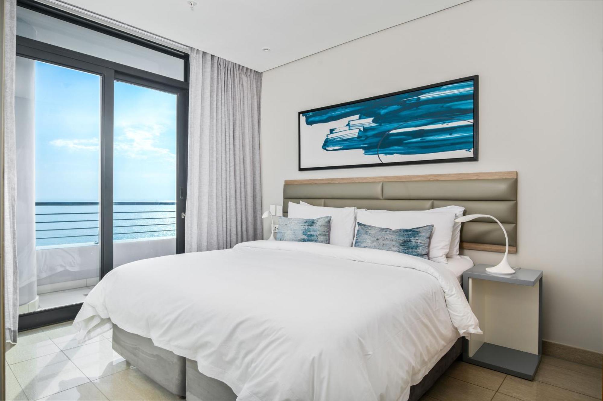 The Capital Pearls Hotel Durban Kültér fotó A bedroom at the hotel