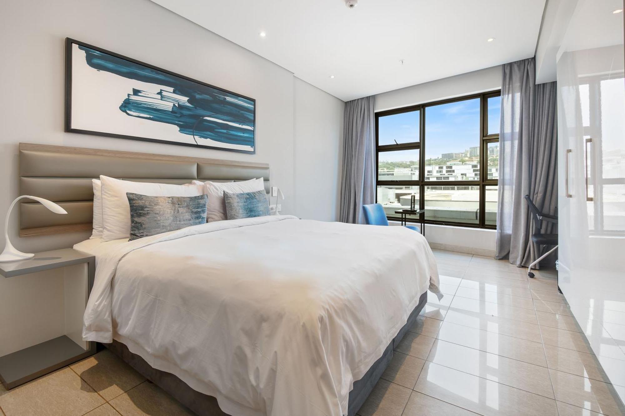 The Capital Pearls Hotel Durban Kültér fotó A bedroom at the hotel